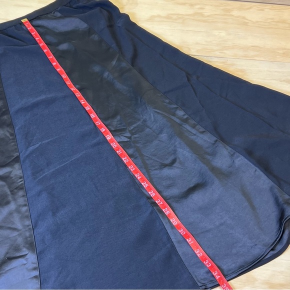 Peace Love World Black Label Regular Satin Black Color Skirt Size MP - Picture 4 of 8
